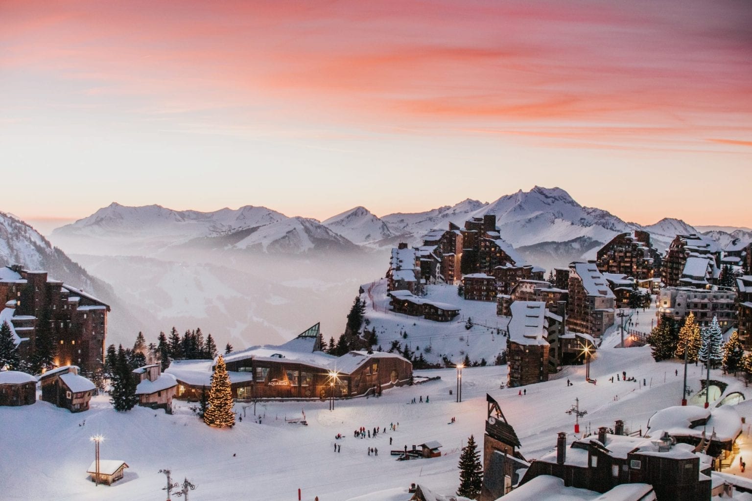 french alpine ski resort tour de france