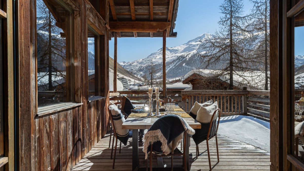 Chalet Alice 4 Bedroom Self Catered Val D'isère Ext2